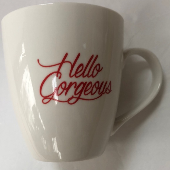 Hello Gorgeous Large White & Red Pfaltzgraff Everyday Mug - Picture 3 of 11